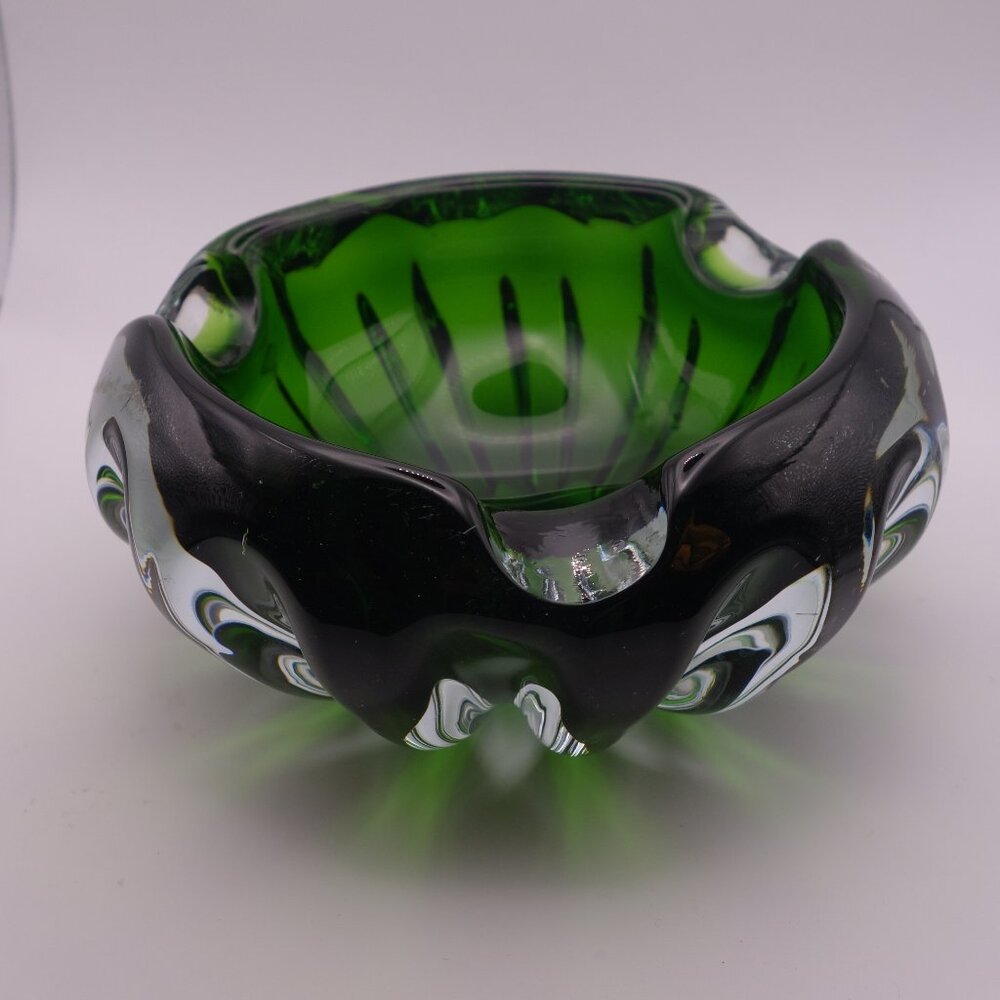 Nice Green Cigar Ash Tray